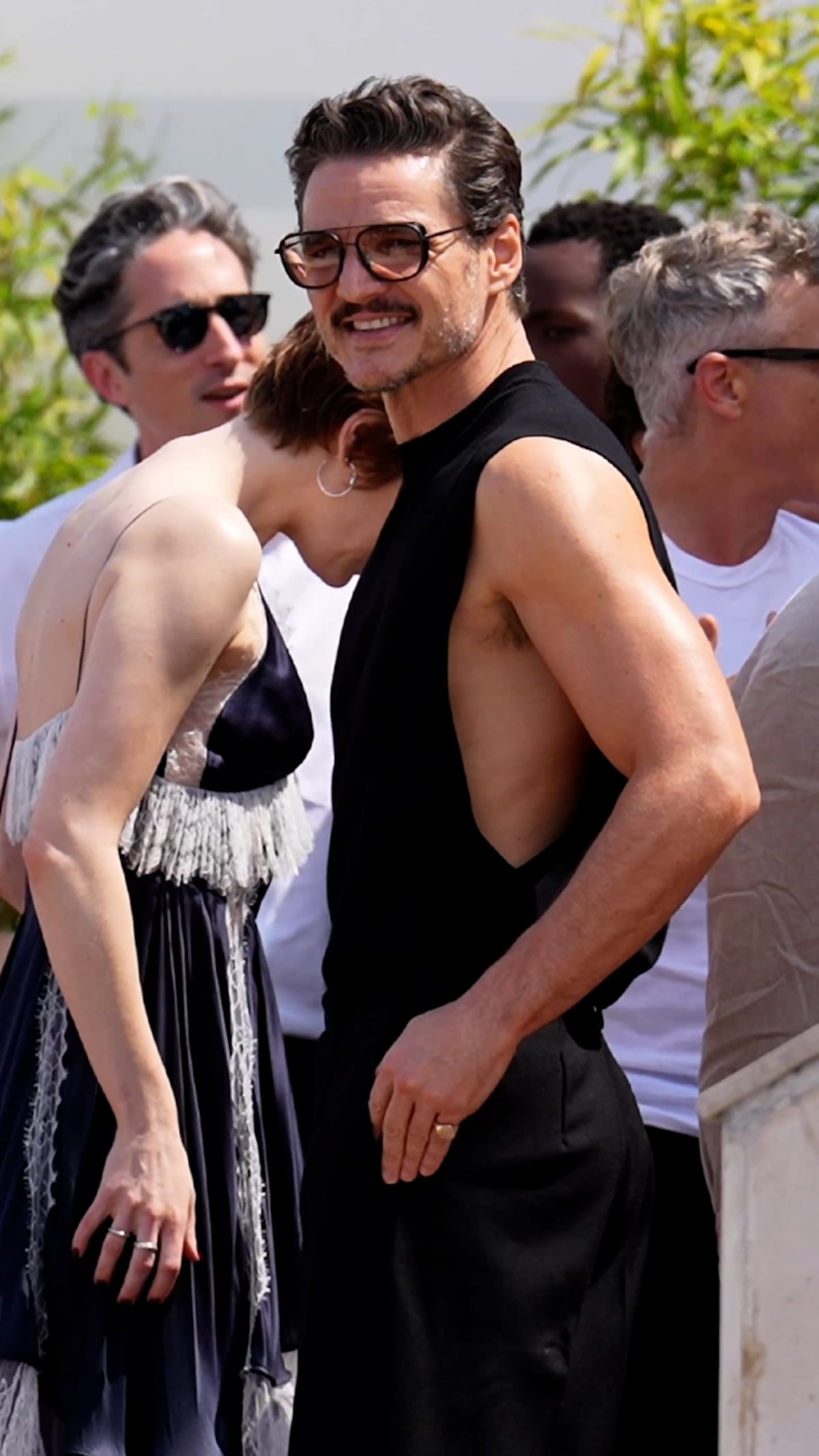 Las curiosidades del Festival de Cannes: de la devoción de Pedro Pascal a su hermana Lux al “ataque” de una abeja