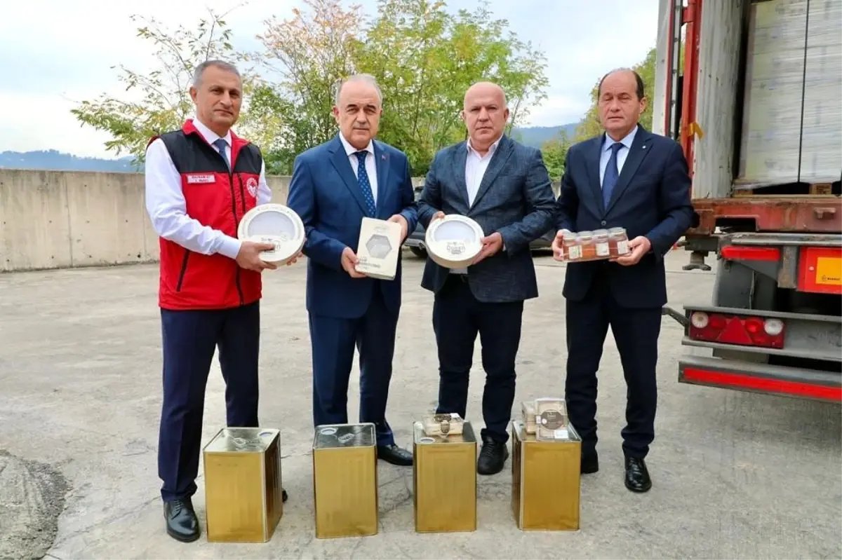 Ordu'dan 8 ton 827 kilogram doğal bal, İngiltere'ye ihraç edildi. Arıcılık sektöründe gurur.