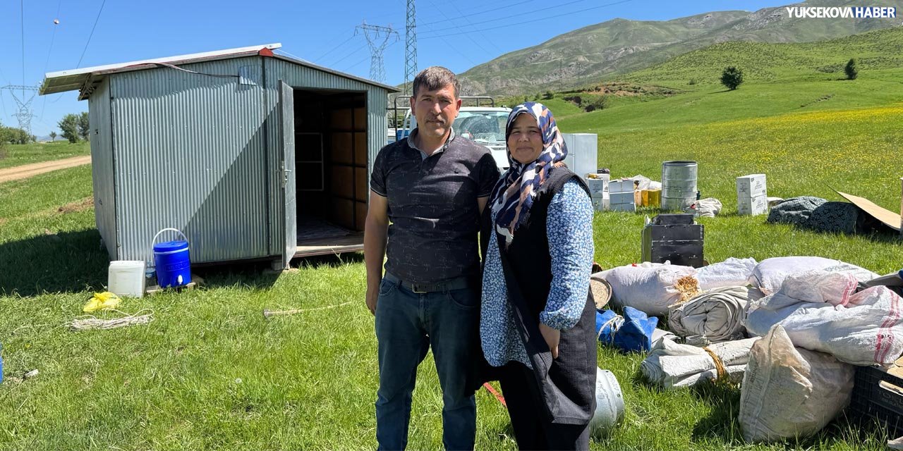 Emine and Osman İbili, a couple from the İmamoğlu district of Adana, have been beekeeping for…