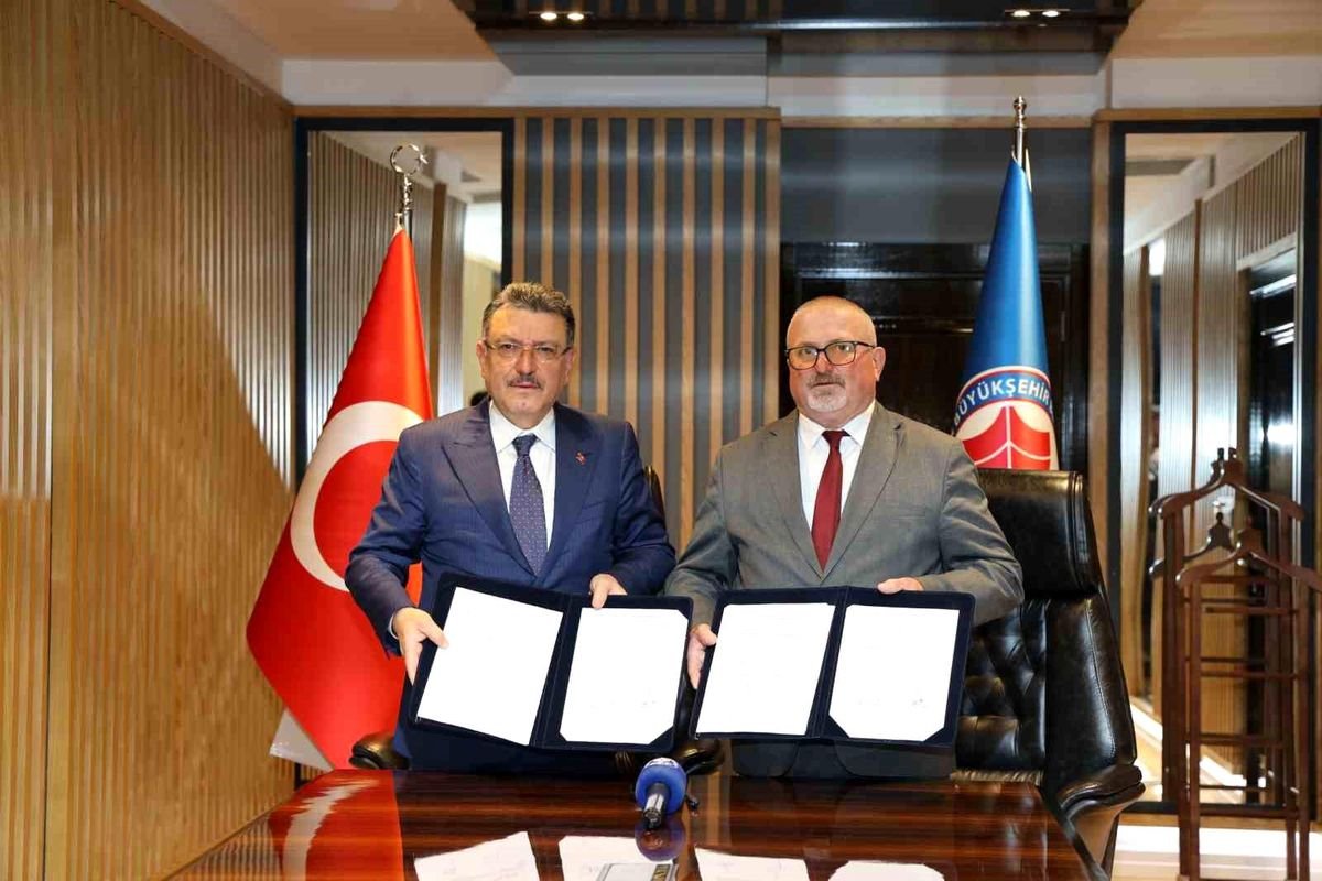 Trabzon'da arıcılara büyükşehirden destek