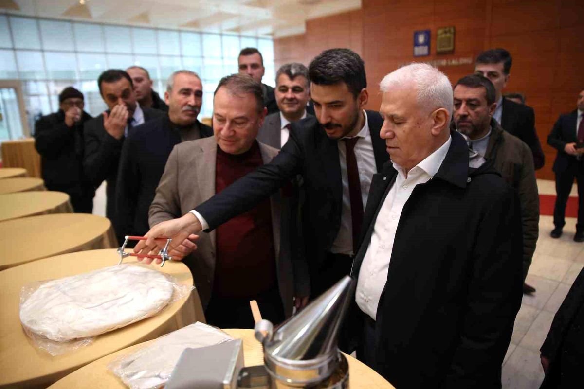Bursa'da Sürdürülebilir Arıcılık Paneli Düzenlendi