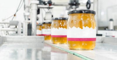 ウクライナでは、2025年の主要な蜂群(4匹または3+1)の販売のための注文を受け付けています(ポルタバ地域、クレメンチュク地区)。ウクライナの草原蜂を使用し、価格は交渉可能です
