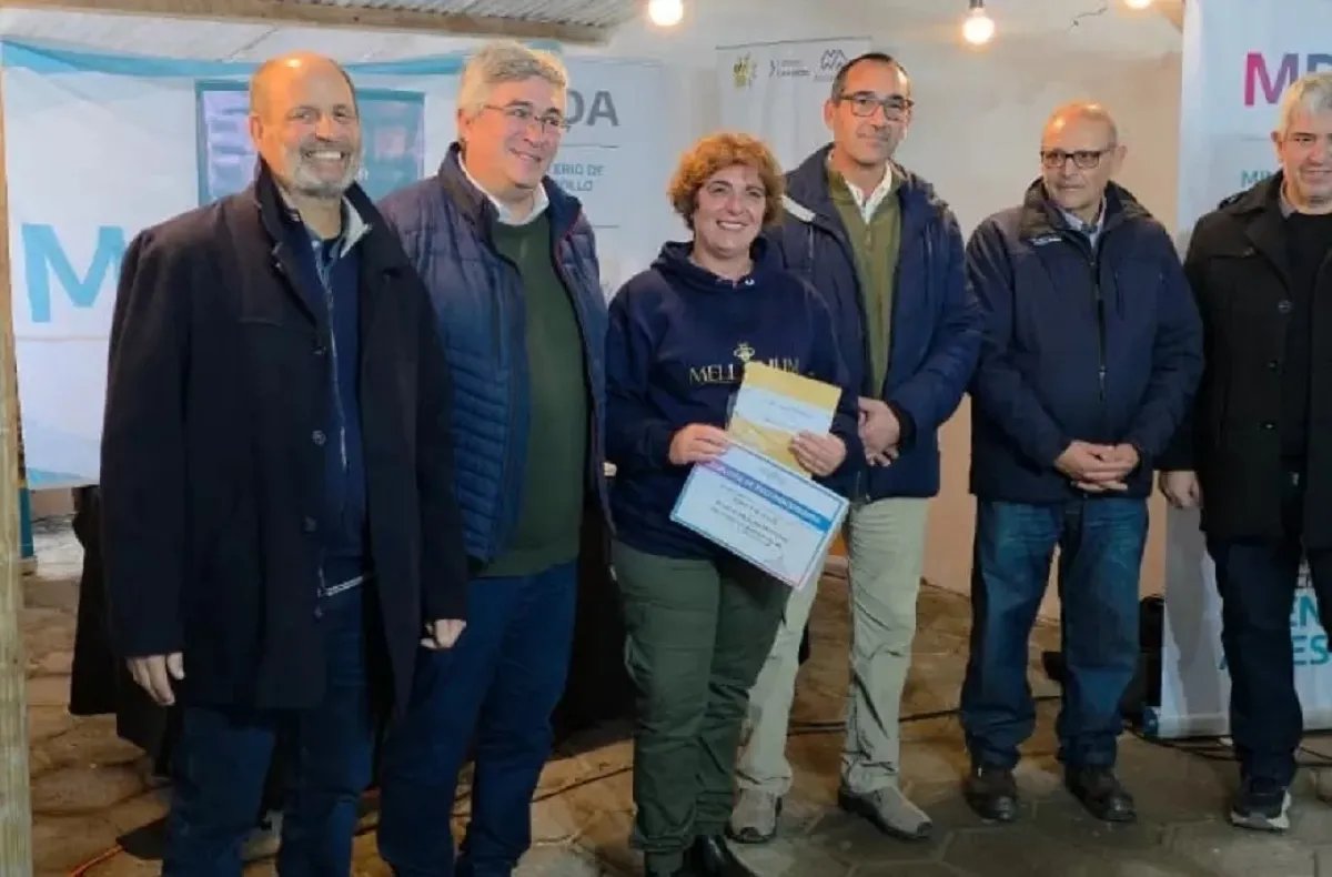 
 EL TECLADO | Municipales   Tuesday, June 16, 2026 - 7:15 PM.                170 
  Municipales   06.16.2026 - 7:15    
SWEET AWARD
Honey from Berisso named be