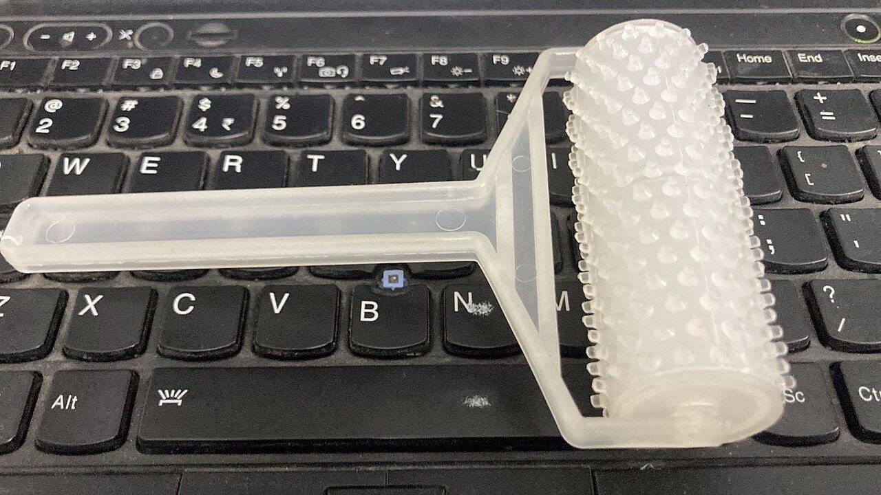 Plastik iğneli sır alma rulosu